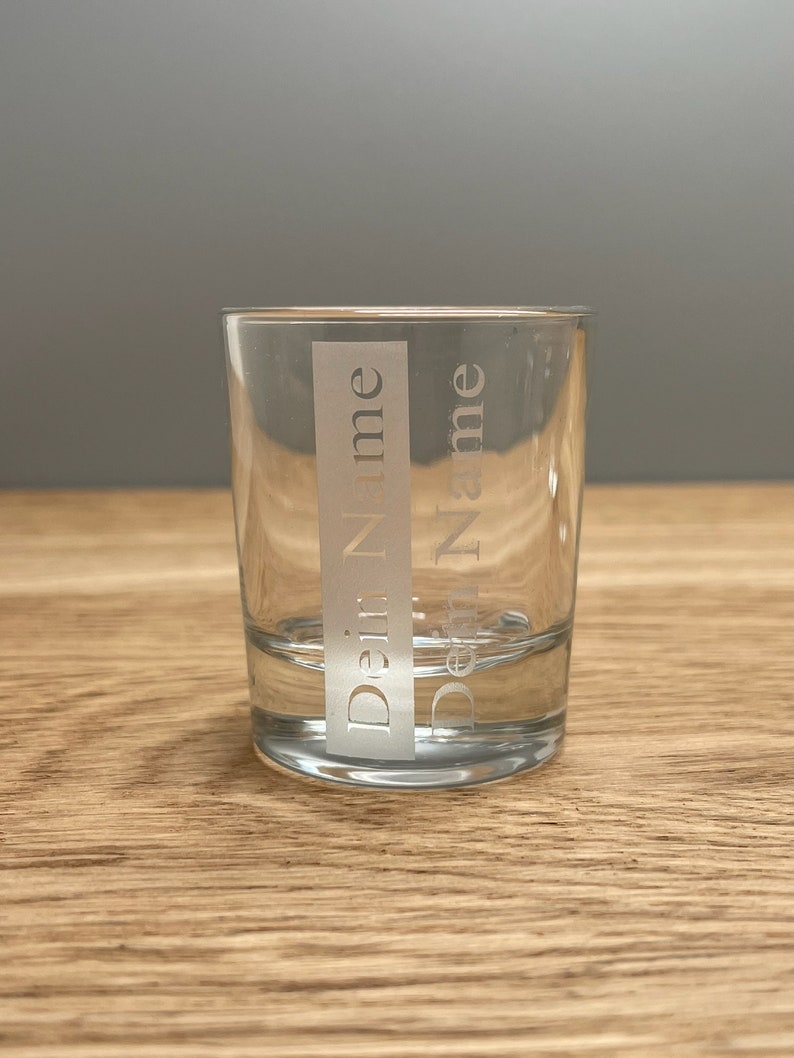 Gepersonaliseerd shotglas met naamgravure, aangepaste afbeelding, tequilaglas, wodkaglas afbeelding 1