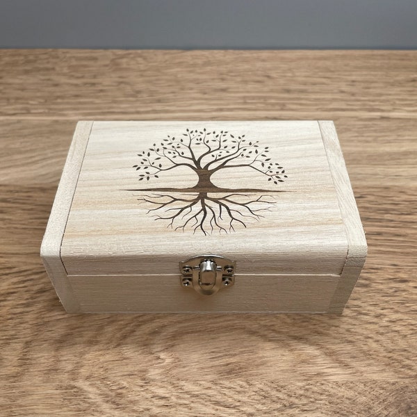 Wooden box tree of life | empty | hinged lid | snap closure | personalized engraving | jewelry box | casket