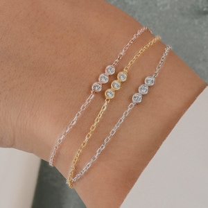 Diamond Bracelet -14k Gold Bezel Setting Diamond Bracelet