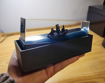 Barco motorizado en una botella: Decoración náutica inteligente controlada por el clima / Máquina de olas automatizada