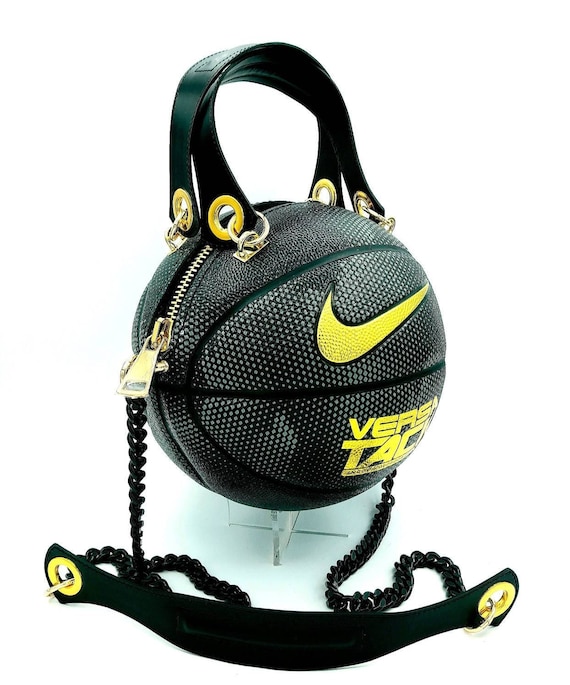 Nike Versa Tack Basketball - Black