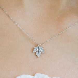 Ahornblatt Halskette, Herbst Schmuck, Herbst Saison Halskette, Minimalist Schmuck, Sterling Silber Schmuck, Zierliche Halskette, Blatt Halskette N2219