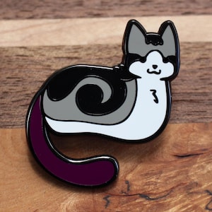 Asexual Pride Kitties: Hard Enamel Pin