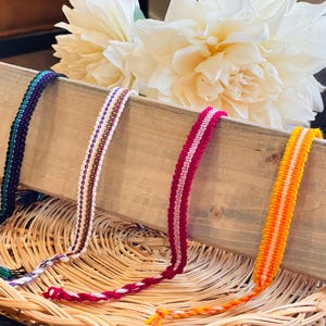Guatemalan colorful handwoven bracelet, Friendship bracelet, Guatemalan textile, Artisan made