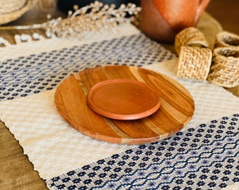 Handwoven Guatemalan Cotton Placemat: Artisan Table Decor