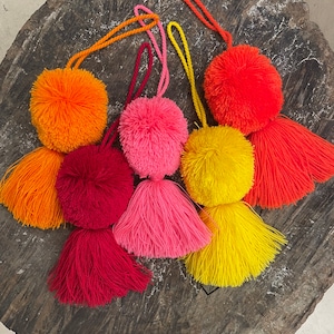 Guatemalan Colorful Pom-pom | Handmade | Pompones | Artisan made | Purse handbag charms
