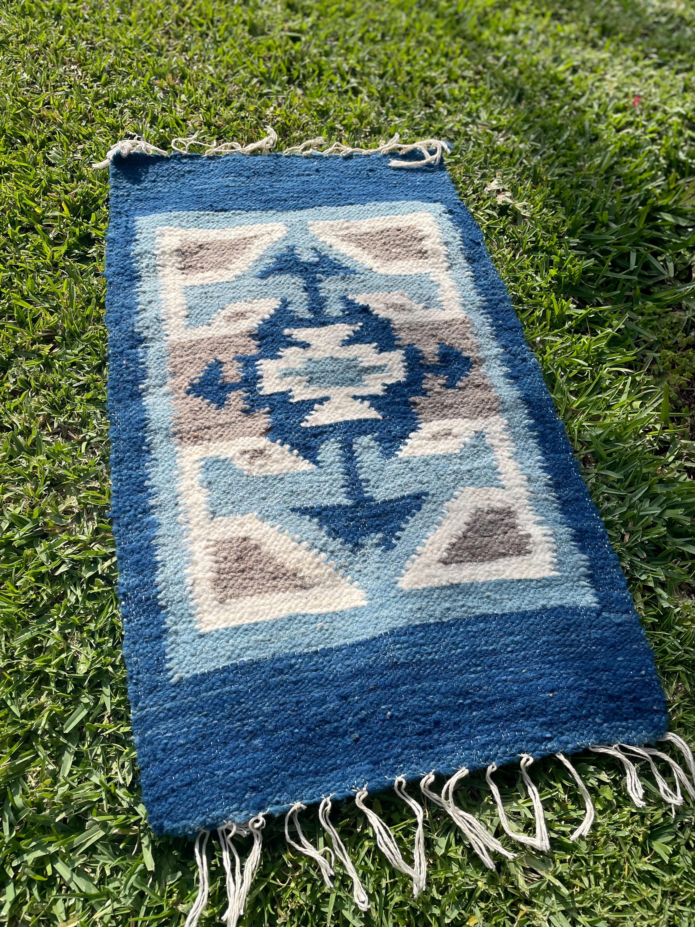Handwoven Wool Rug: Guatemala Mayan Geometric Rug (16 X 27 Inches) - Etsy