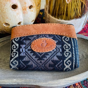 thumbnail interactive-video image 1 of Handmade Guatemalan Coin Purse – Medium-Sized Woven Pouch With Zipper, Colorful Mayan Design 1 of 4
