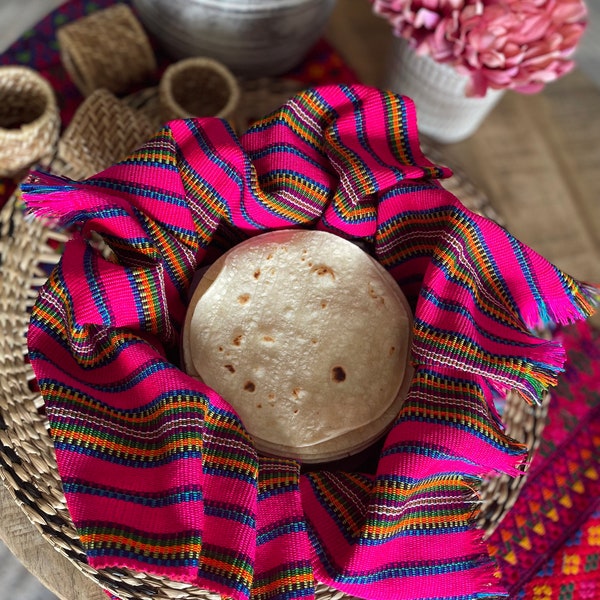 Handwoven tortilla wraps, mantel, bread cloth, Guatemalan textile, placemat, table mat, cloth napkins, warmer handmade 18x18