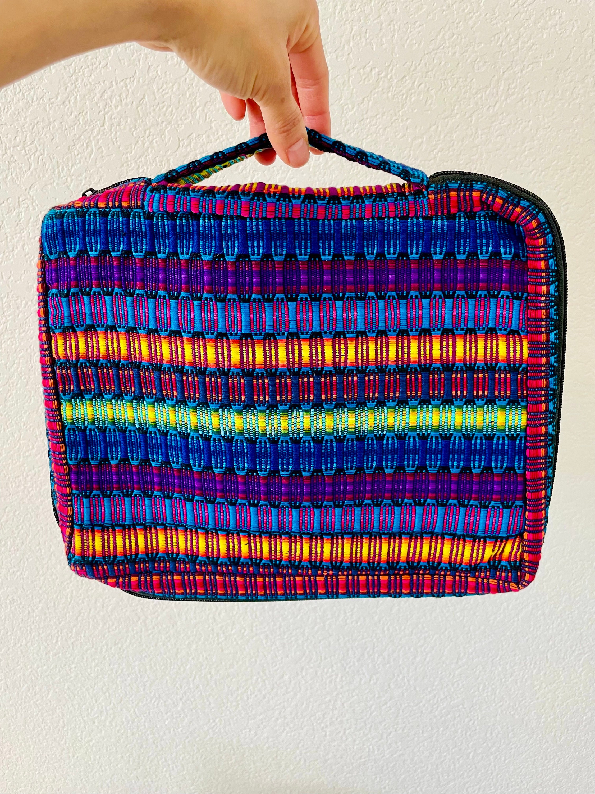 Étui rembourré pour iPad, tablette, liseuse en tissu guatémaltèque