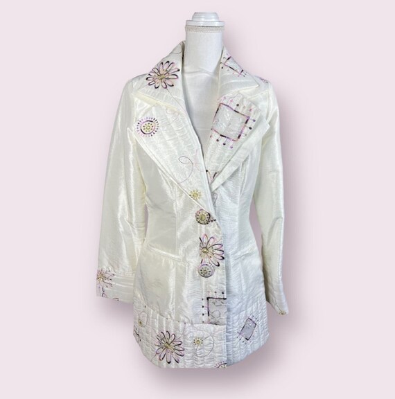 Design Today's Vintage Embroidered Jacket