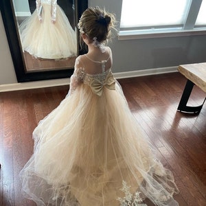 Flower Girl Dress, Tulle flower girl dress, floral dress, champagne flower girl, birthday dress, communion flower dress, sage flower girl zdjęcie 1