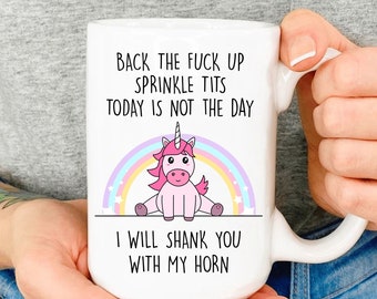 Lustige Einhorn Keramik Tasse: Sarkastisches Kaffee Geschenk, Regenbogen Design