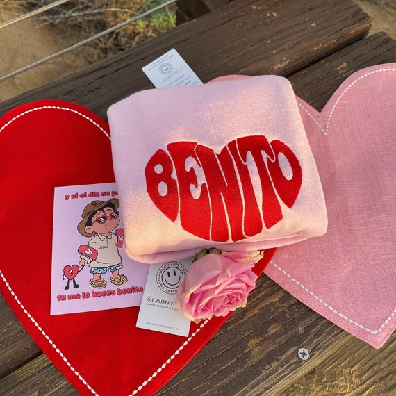 Benito Heart Corazon Bad Bunny Pink Crewneck - Bad Bunny Merch Worlds Hottest Tour - Un Verano Sin TI - EUTDM - Bad Bunny Merch