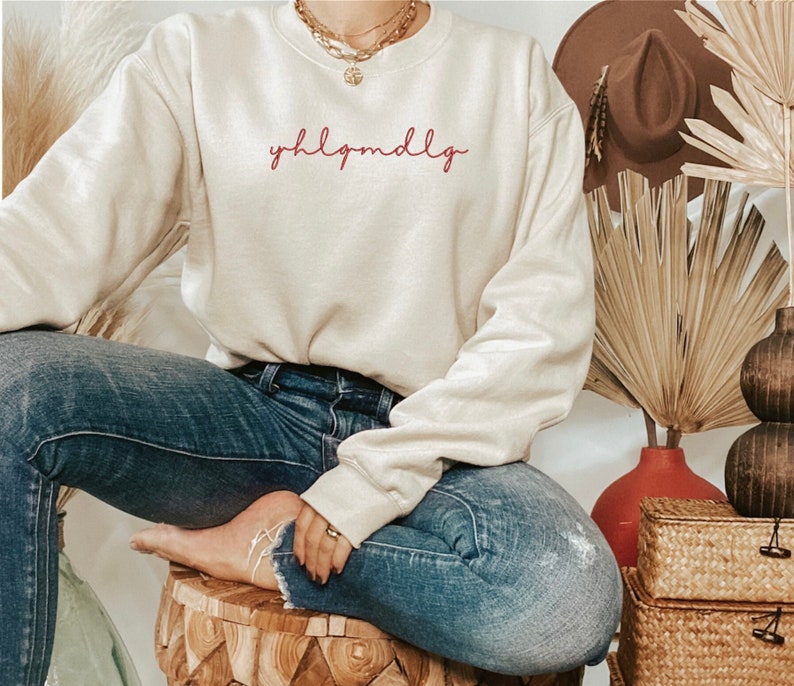 YHLQMDLG - Yo hago lo que me da la gana - Bad Bunny - UNISEX Embroidered Crewneck Sweater - Happy Vibras Apparel - Bad Bunny Merch 