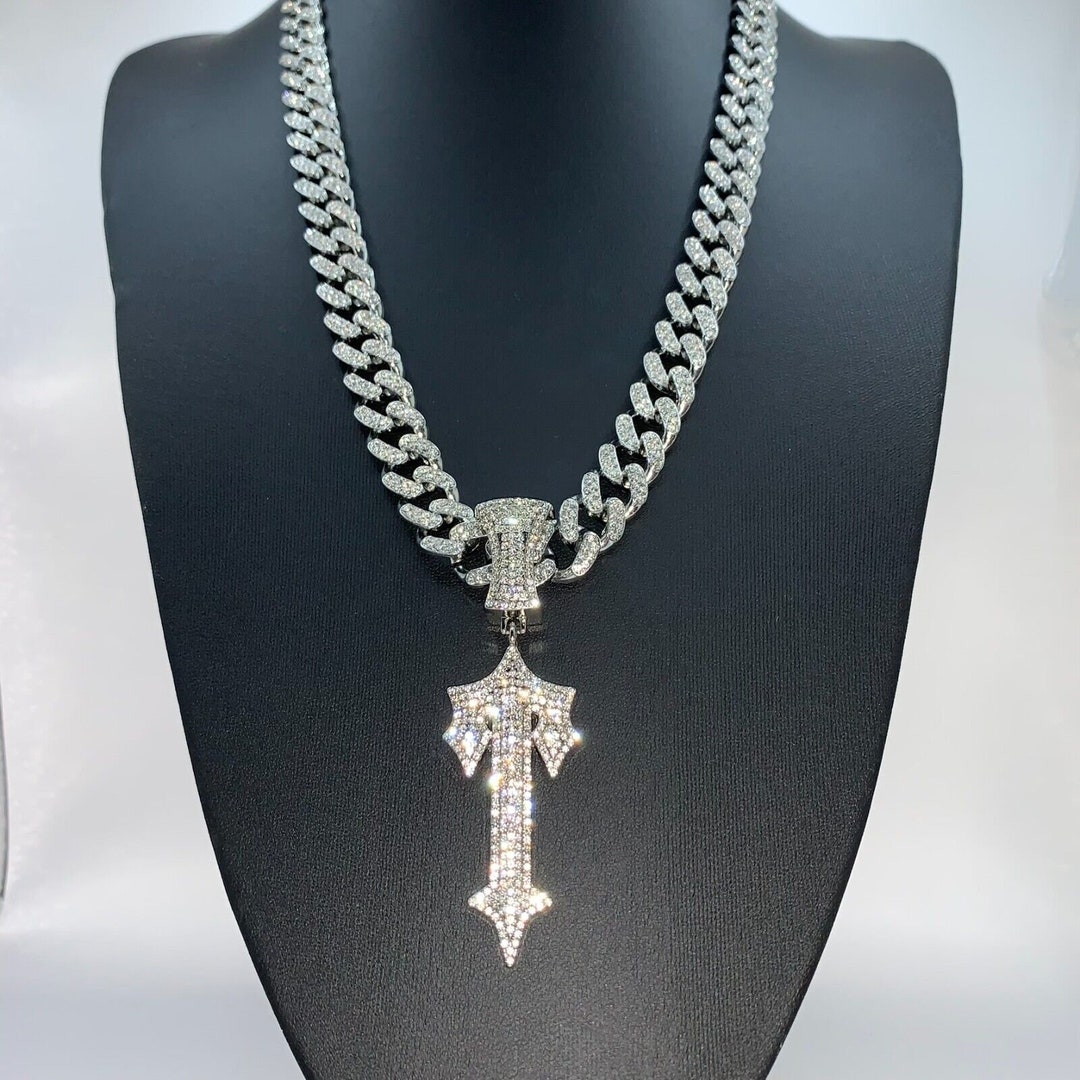 24 Inch Cuban Chain With Large Iced Out Trapstar Pendant Fast & Free
