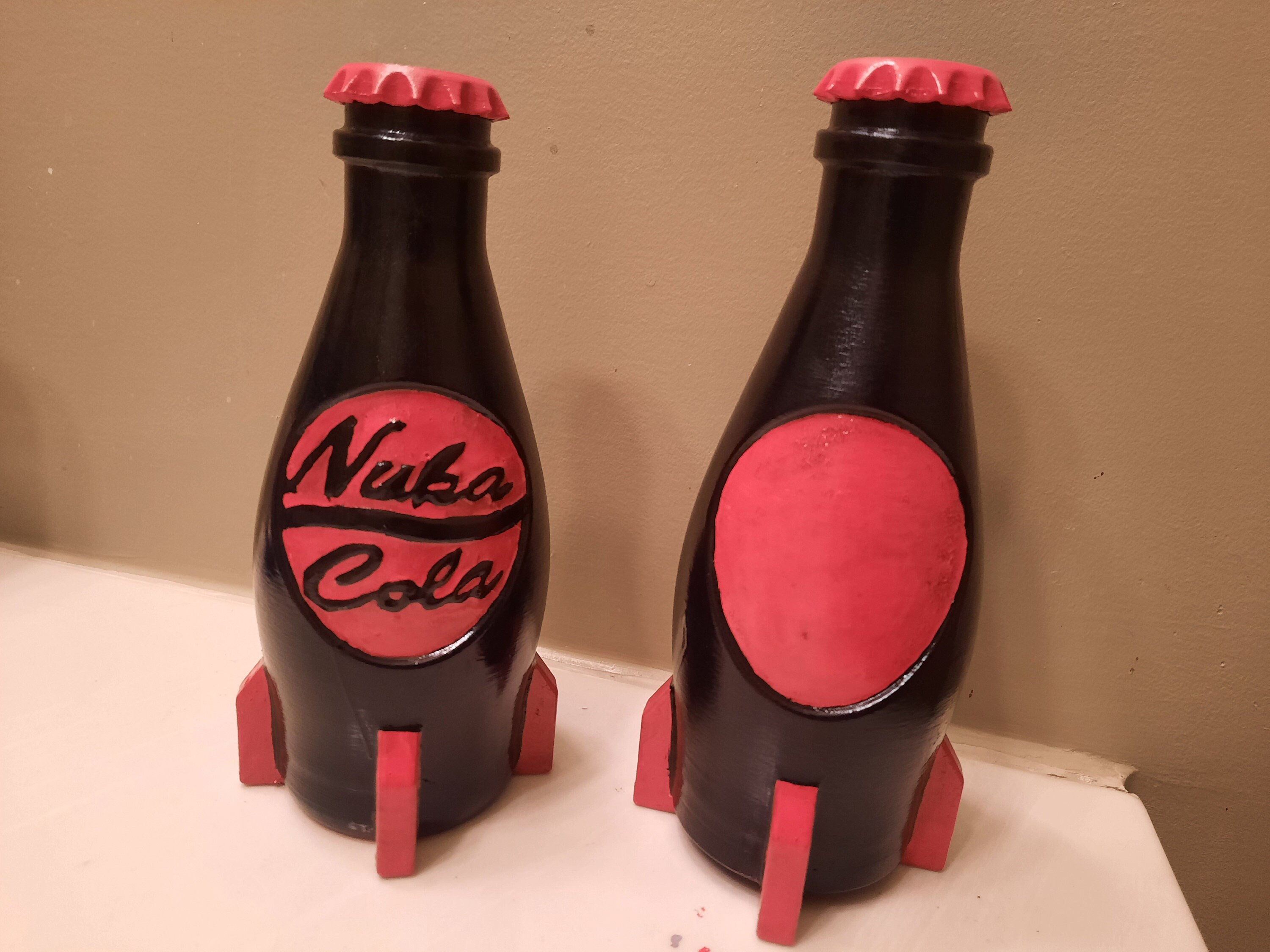 Fallout Nuka Cola Flachmann mit Schnapsgläsern, Geschenke und Gadgets für  Nerds online kaufen