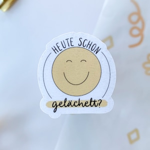 Schon gelächelt? | glänzender Vinyl Aufkleber, positiv Vibes Aufkleber, Positivity Aufkleber | wasserfester Sticker für Laptop, Wasserflasche + Journal