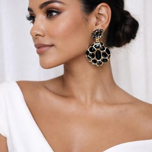 earrings to wear with black dress 5 Best a Black Dress, Bold Choices: Earrings