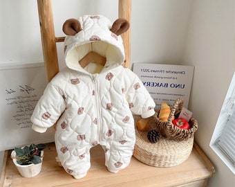 Bear Newborn Baby Clothes Jumpsuit w sling bag (0-12 mths) - Mother to be, Newborn Gift, Baby Shower, Baby Boy - Girl, Cute Infant Swaddle