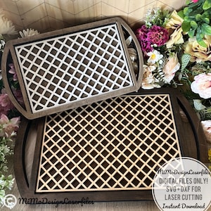 Könnte beinhalten: Zwei Holztabletts mit einem ausgeschnittenen Rautenmuster. Das obere Tablett hat eine weiße Einlage und das untere Tablett eine hellbraune Einlage. Die Tabletts befinden sich auf einer braunen Oberfläche. MiMoDesignLaserfiles NUR DIGITALE DATEIEN! SVG+DXF FÜR LASERSCHNEIDEN Sofortiger Download