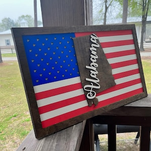 Placa da Bandeira do Estado do ALABAMA com a bandeira americana e molduras, em camadas, fácil de fazer - apenas arquivos DIGITAIS a laser! Todos os lasers e Glowforge prontos