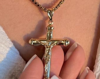 18K Solid Gold Cross Pendant Necklace with Box Chain - Unisex Religious Jewelry Gift