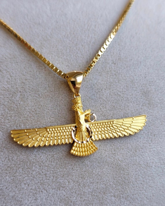 エジプト風ファラオペンダント 18K Solid Gold Faravahar Pendant Necklace: Persian Ahura Mazda