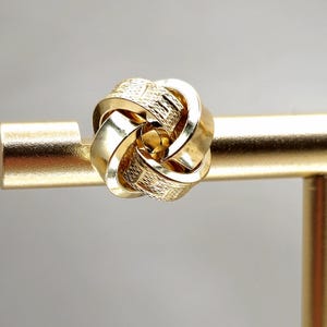 18K guldhalsband med kärleksknut och örhängen - Elegant gåva bild 6