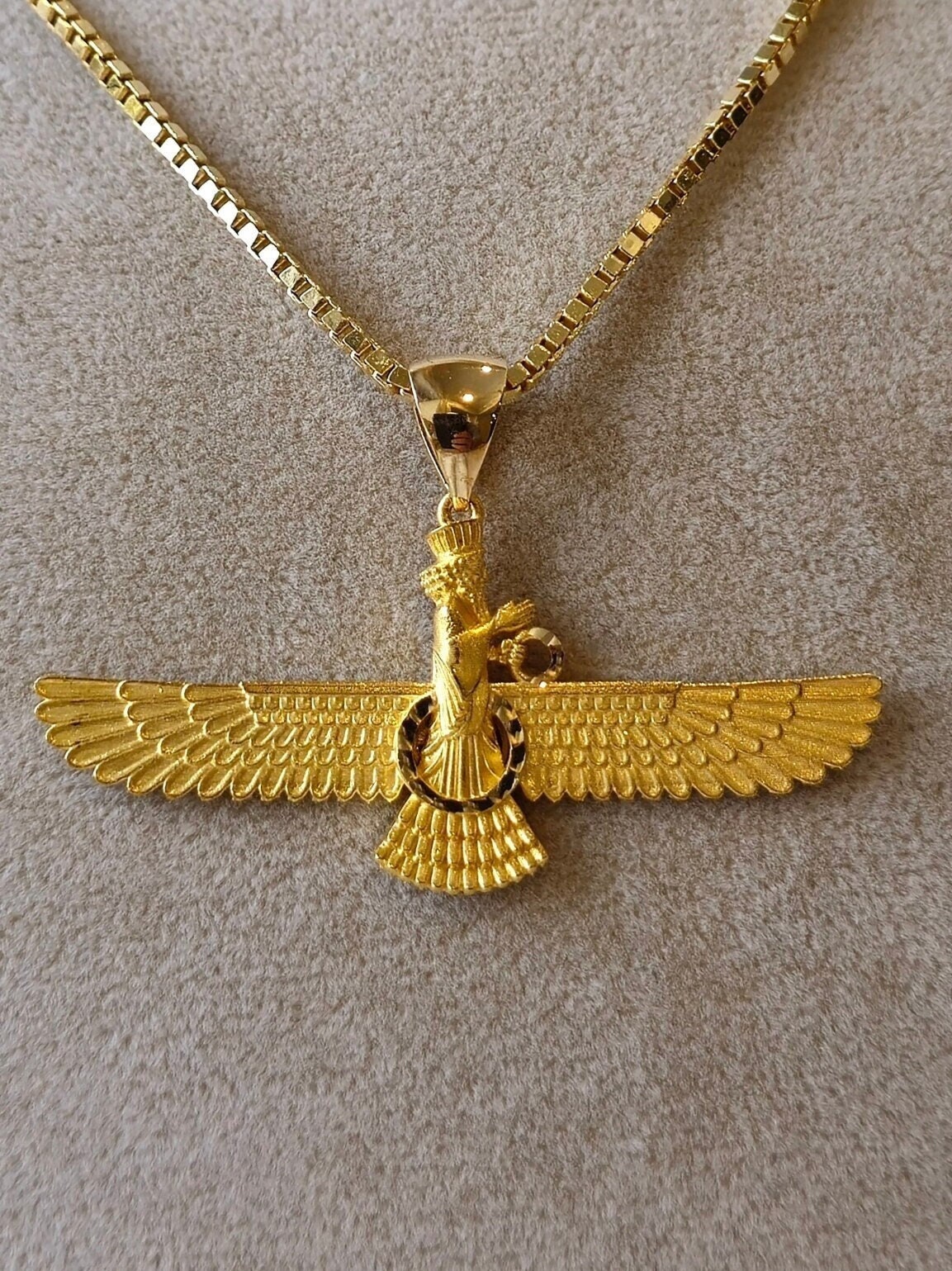 18K Solid Gold Faravahar Pendant Necklace: Persian Ahura Mazda