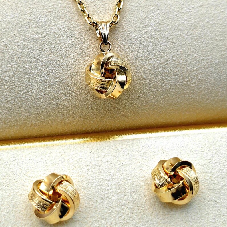 18K Gold Wedding necklace set, Real 18K Gold necklace for bride.