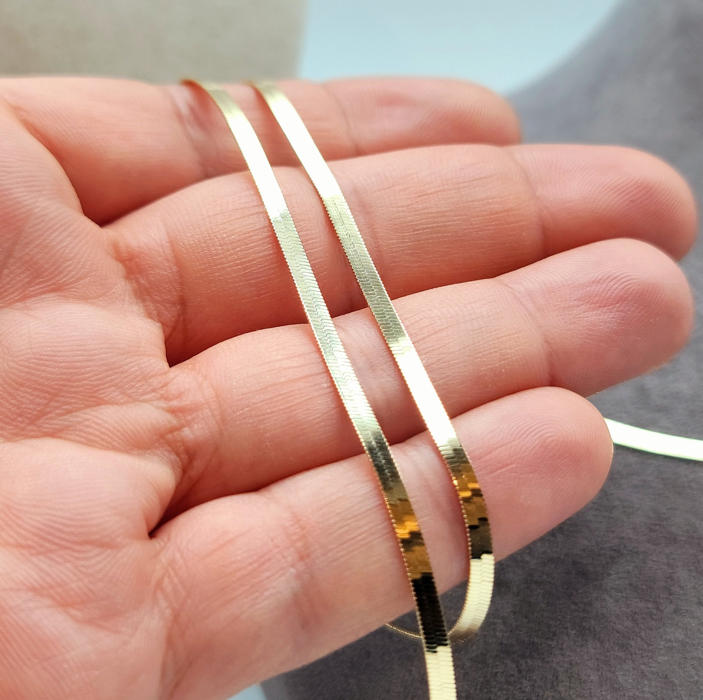 Herringbone Necklace in 18K Gold Vermeil