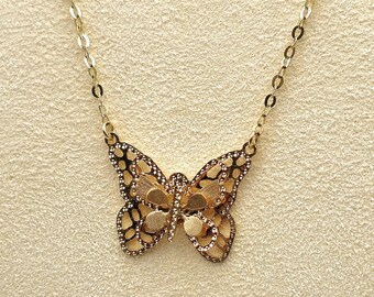 Orecchini da donna Idyllia Swarovski con Farfalla Placcato color oro 5670055 Orecchini da donna Idyllia Swarovski con Farfalla Placcato color oro 5670055