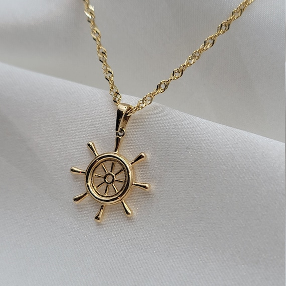 Dainty anchor best sale necklace