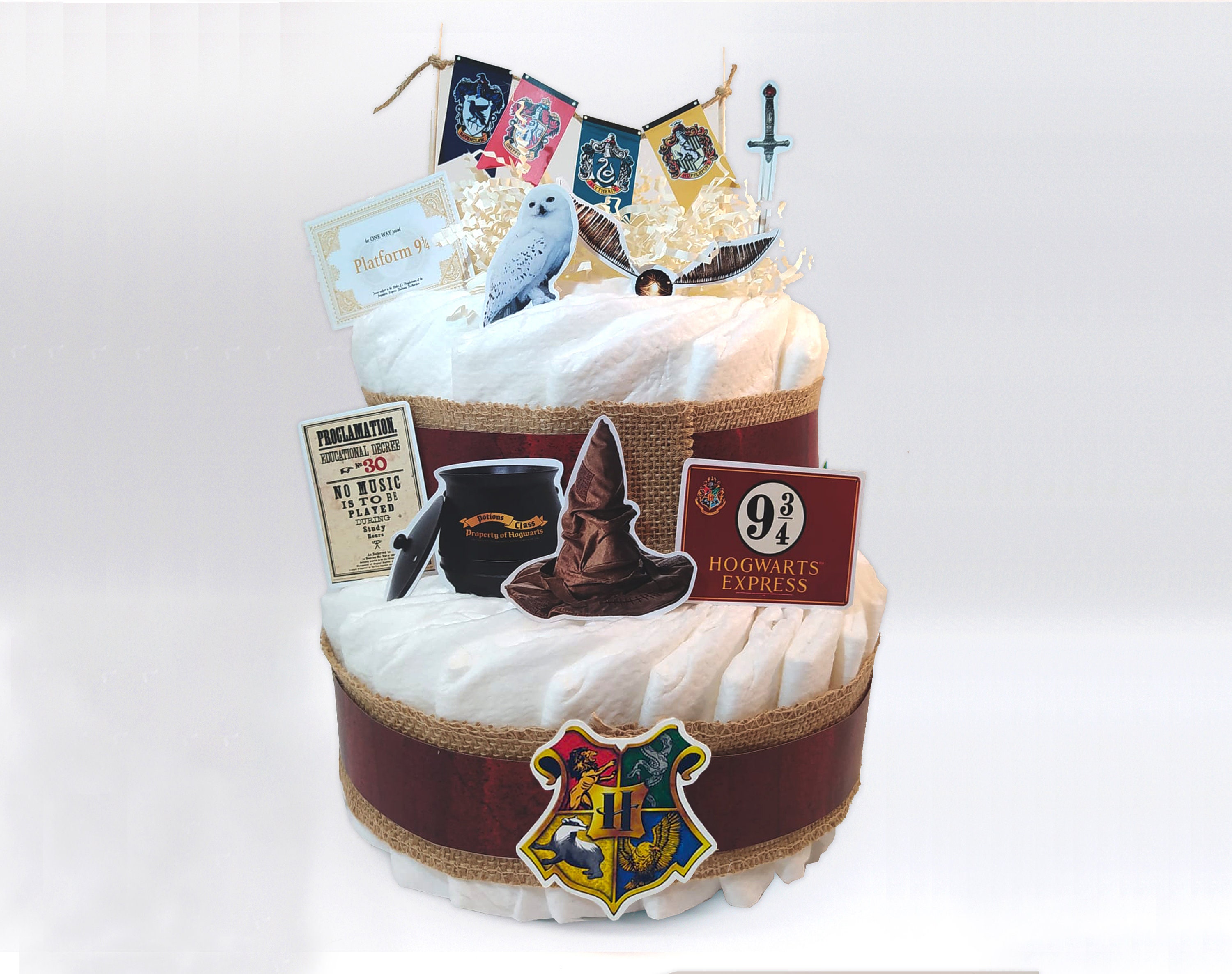 I made a diaper cake for a Harry Potter themed baby shower : r/harrypotter