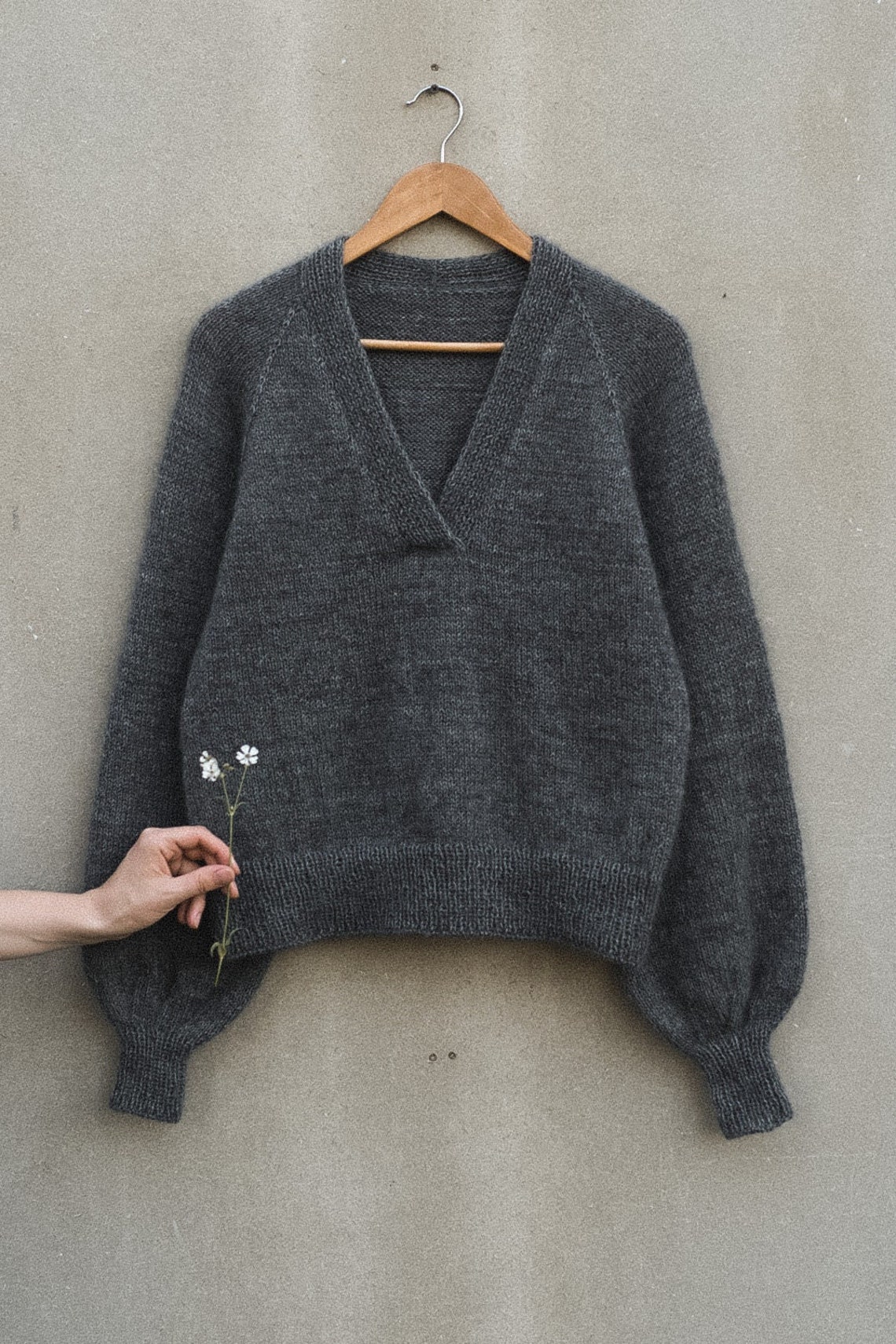 Mohair Weekend Sweater Knitting Pattern, V-neck, Balloon Sleeves - Etsy