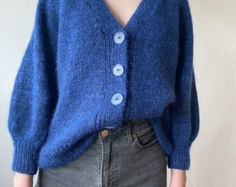 Knitting pattern (in English) for Mohair Weekend cardigan, stylish cardigan, buttoned