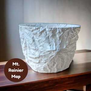 Mt. Rainier Blumentopf | 3D gedruckte topographische Karte | Bergspitze | Blumentopf für innen | Einzigartige Wohnkultur | PLA | Benutzerdefinierte Farben
