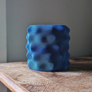 3D Printed Cute Bubble Textured Planter Plant Pot Eco-Friendly Indoor Modern