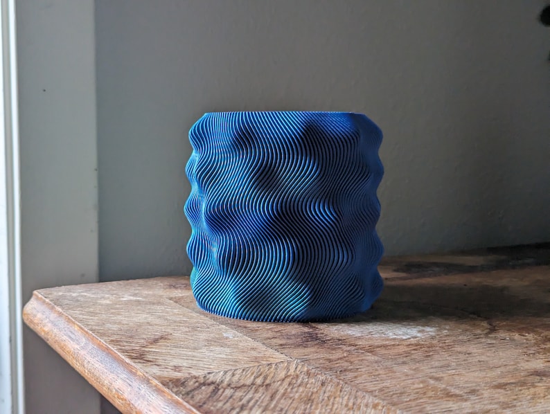 3D Printed Cute Bubble Textured Planter Plant Pot Eco-Friendly Indoor Modern