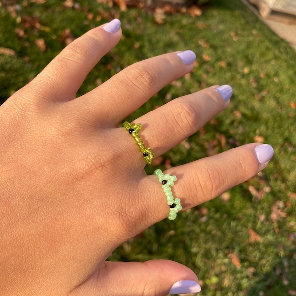 Beaded frog rings