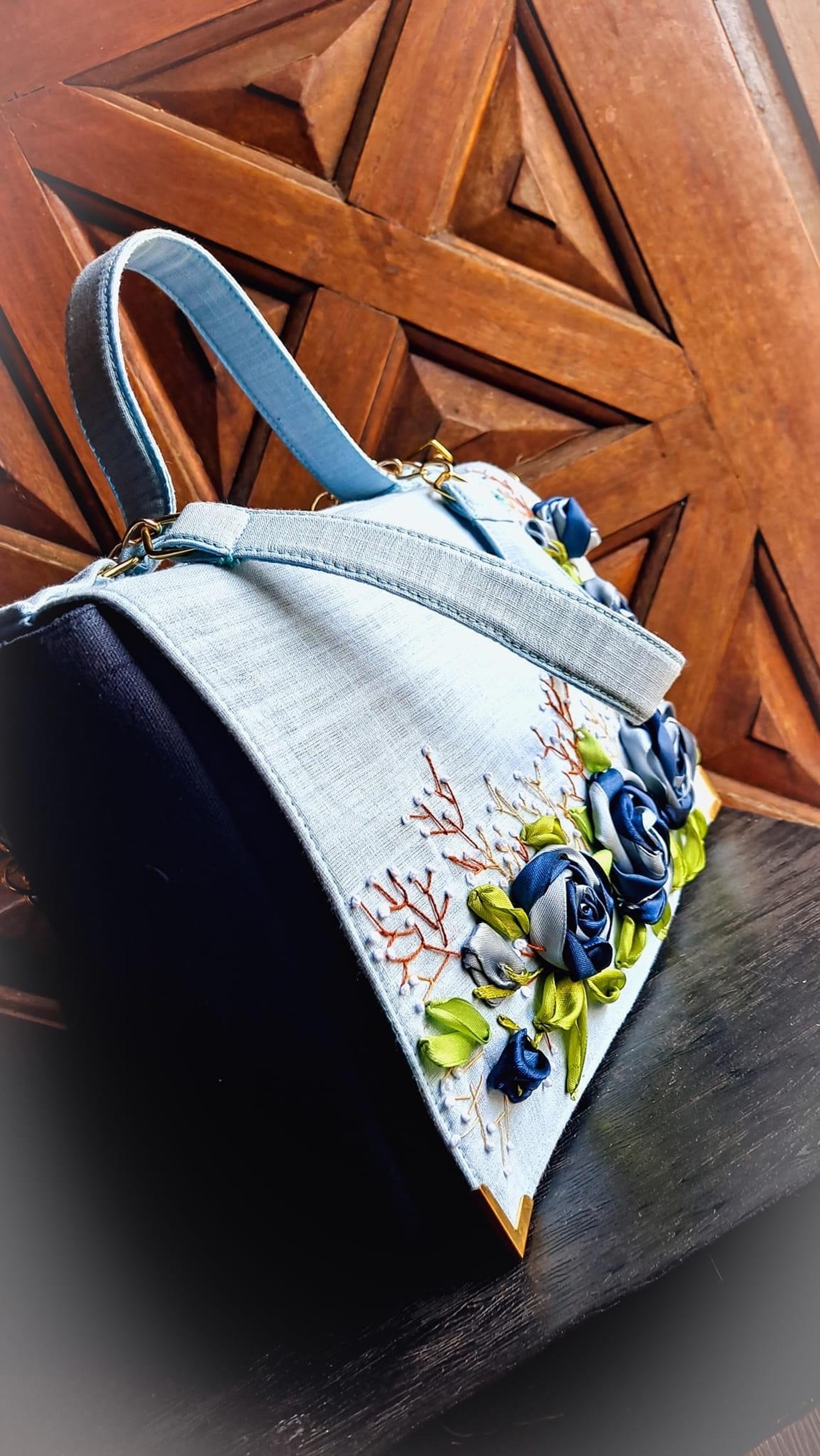 ribbon long shoulder bag