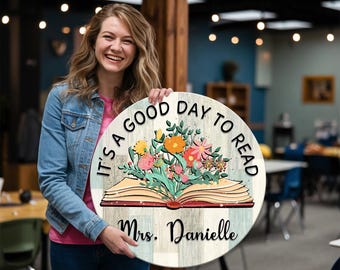 Personalized Reading Teacher Door Hanger, Teacher Appreciation Gift