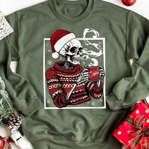 Sudadera navideña con esqueleto de café: Camisa con ambiente festivo