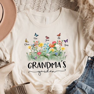 Oma&#39;s tuinshirt, shirt geboortebloemen met kindernamen, gepersonaliseerd moedershirt, Moederdagcadeau