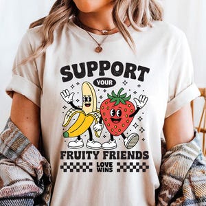 フルーティーフレンズ プライドシャツ：LGBTQ グラフィックTシャツ