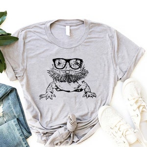 Bearded Dragon Shirt,  Nerdy Glasses Animal T-Shirt, Cute Bearded Dragon Owner Gift, Pet Bearded Dragon Lover