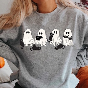 Сute Geist schwarze Katze Shirt, Geist schwarze Katze Shirt, schwarze Katze Halloween Shirt, Katzenliebhaber Shirt, Katze Halloween Shirt, Halloween Katze Shirt