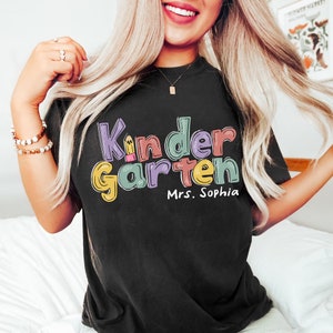 Kindergarten Teacher Shirt, Personalized Kindergarten Shirt, Retro Teacher Shirt, Back to School Shirt, Gift for Teacher