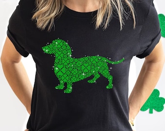 Dachshund St Patrick's Day Shirt: Lucky Shamrock Dog Tee